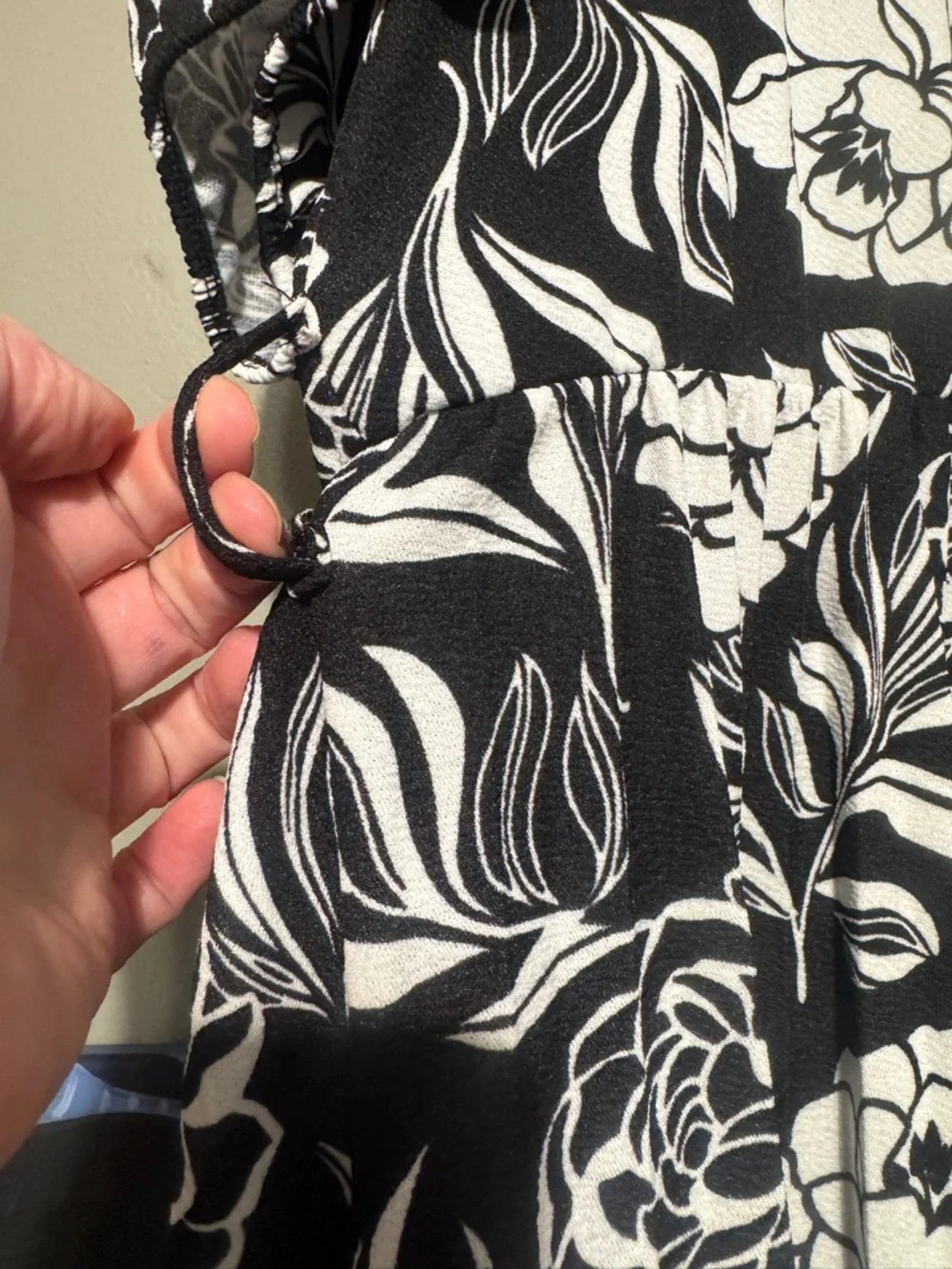 Black White Floral Maxi Dress 3XL | Breezy Boho Summer Frock - Picture 8 of 11